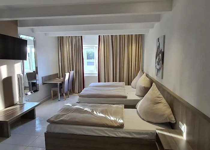 Bach Hotel