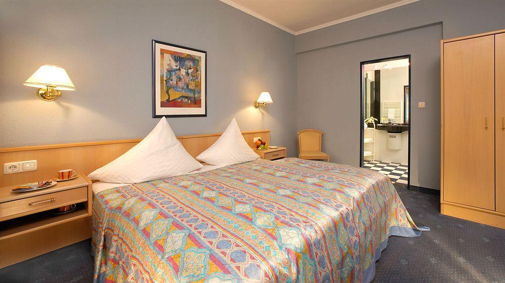 Hotel Bach 3*